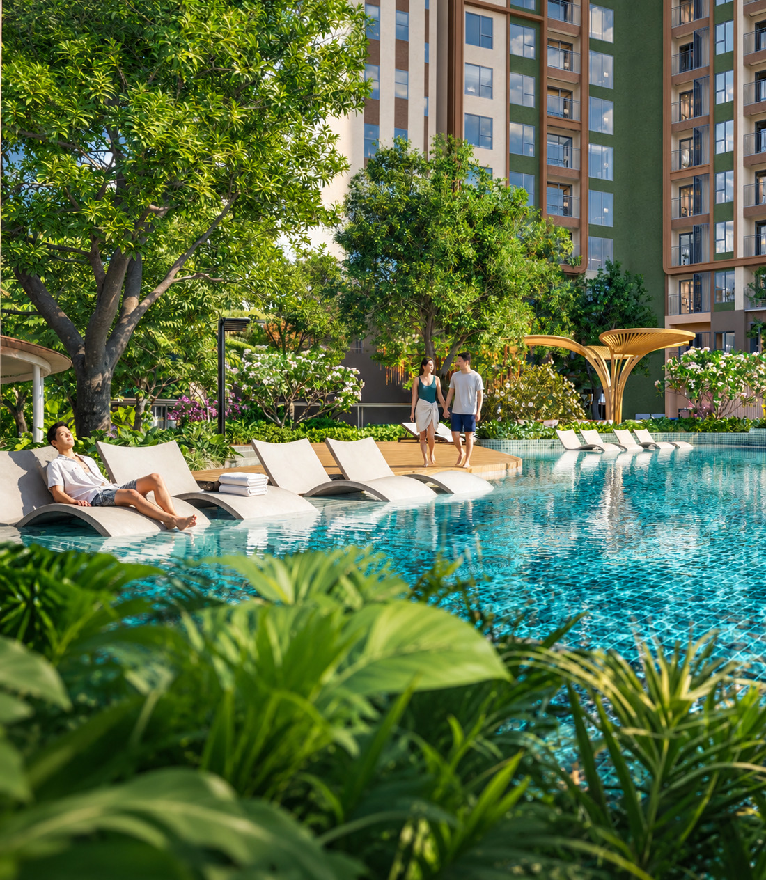 Hồ bơi trung tâm giữa tầng cây xanh